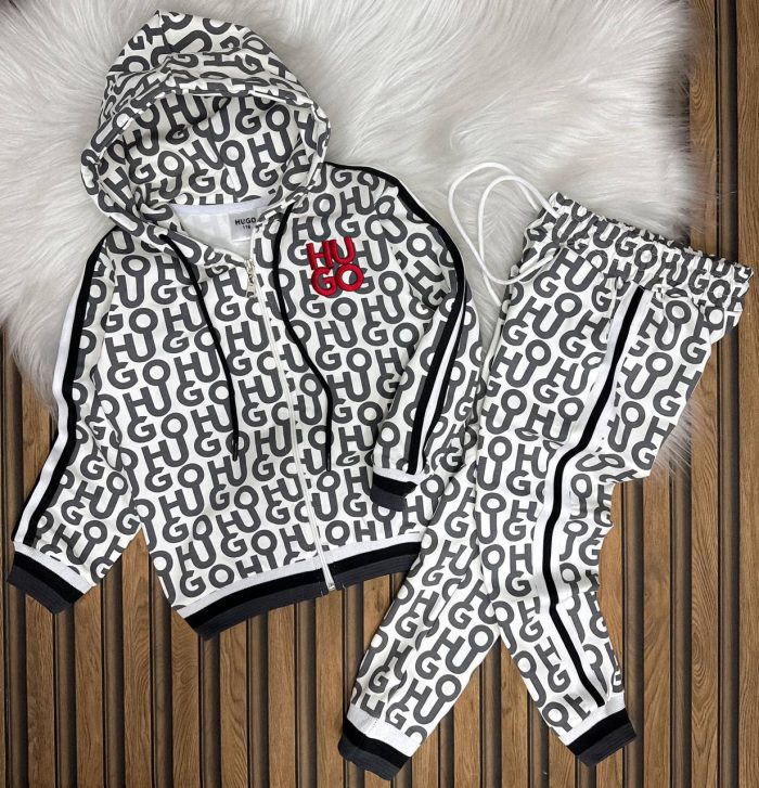 İki İplik Kompakt Kumaş Huggo Baskılı Mevsimlik Ürün A Kalite - Görsel 3