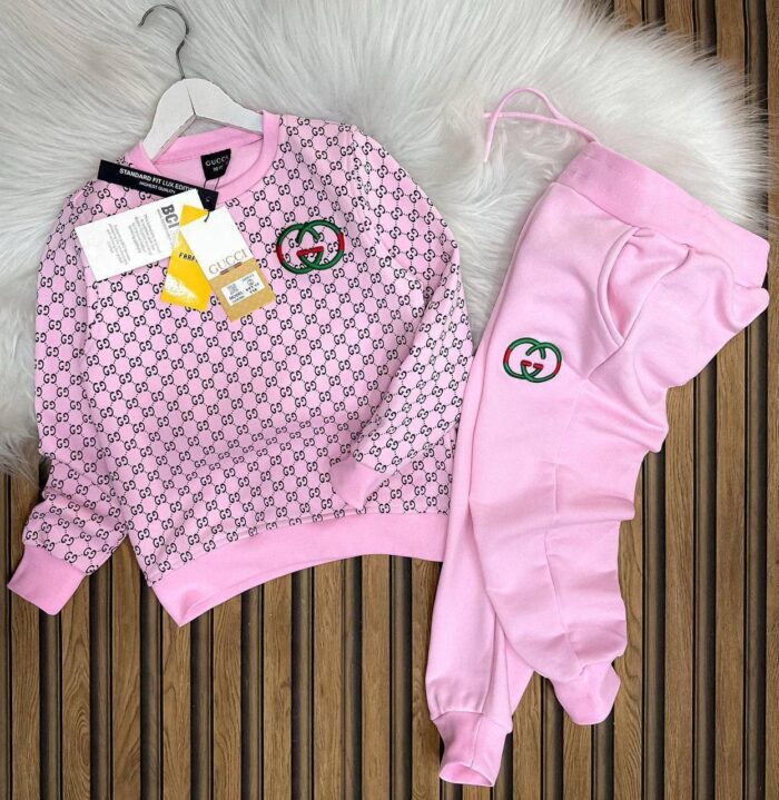 Gucci Baskılı Alt-Üst Kışlık Takım - Görsel 2