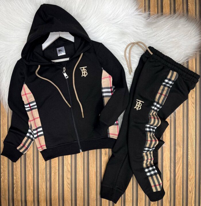 Burberry Baskılı Alt Üst Takım - Görsel 6